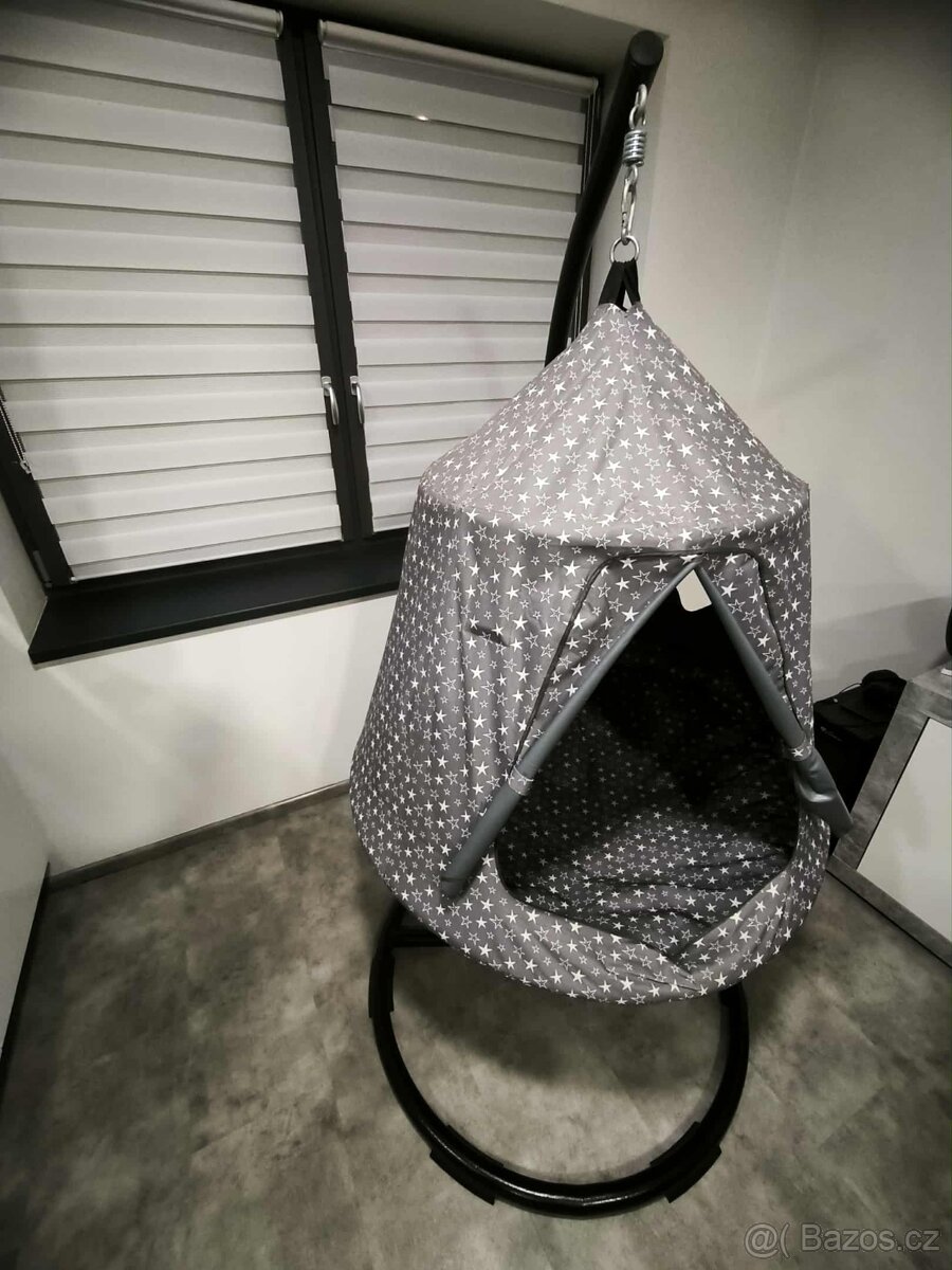 Houpačka pro děti / domeček - 3