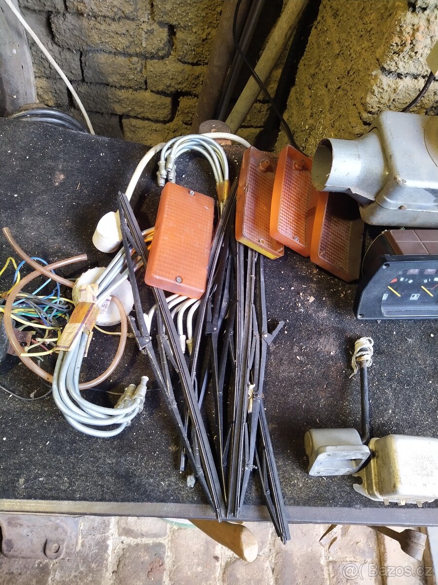 ND Š 1203; dveře Škoda 1203 TAZ - 3