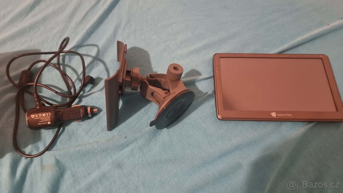 Navigace Navitel E700 - 3