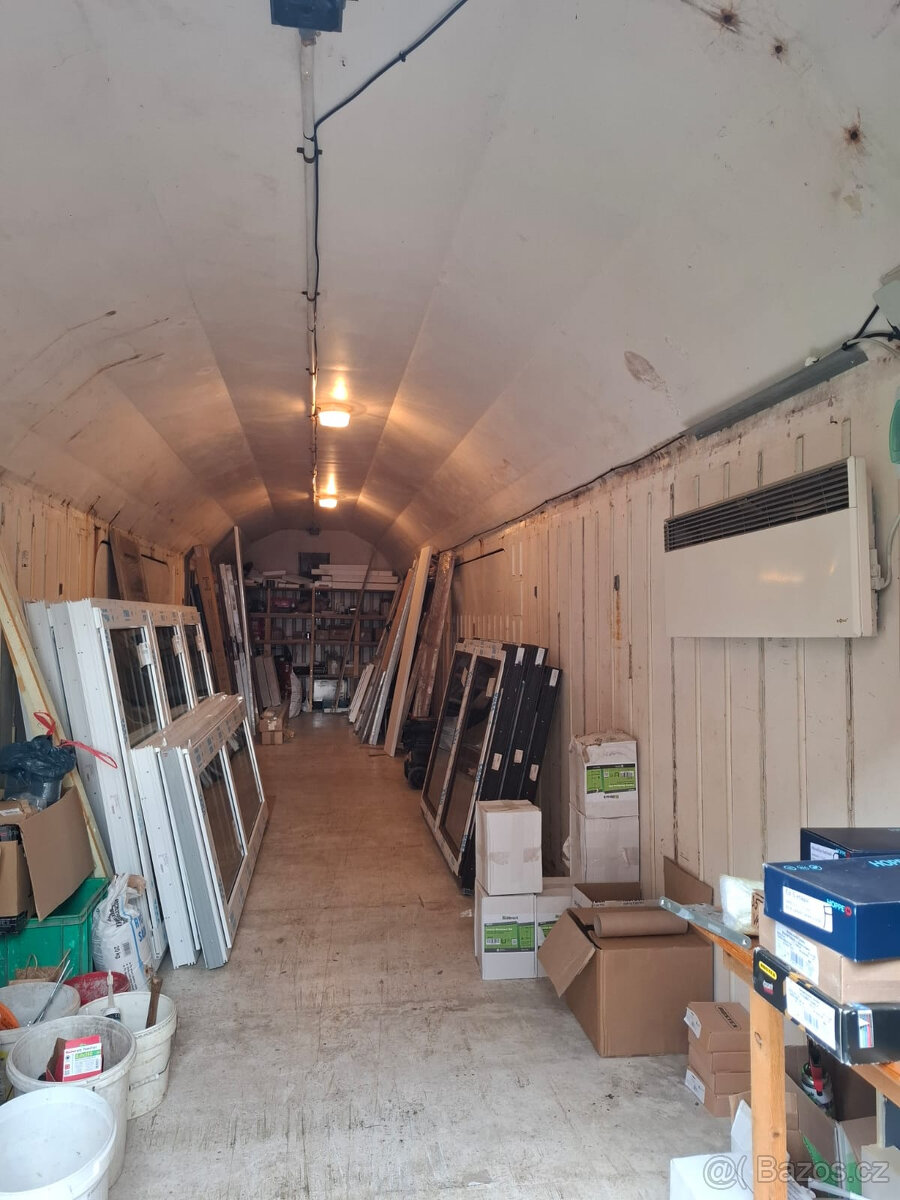 Zateplený vagon (laminát)TOP STAV - 3