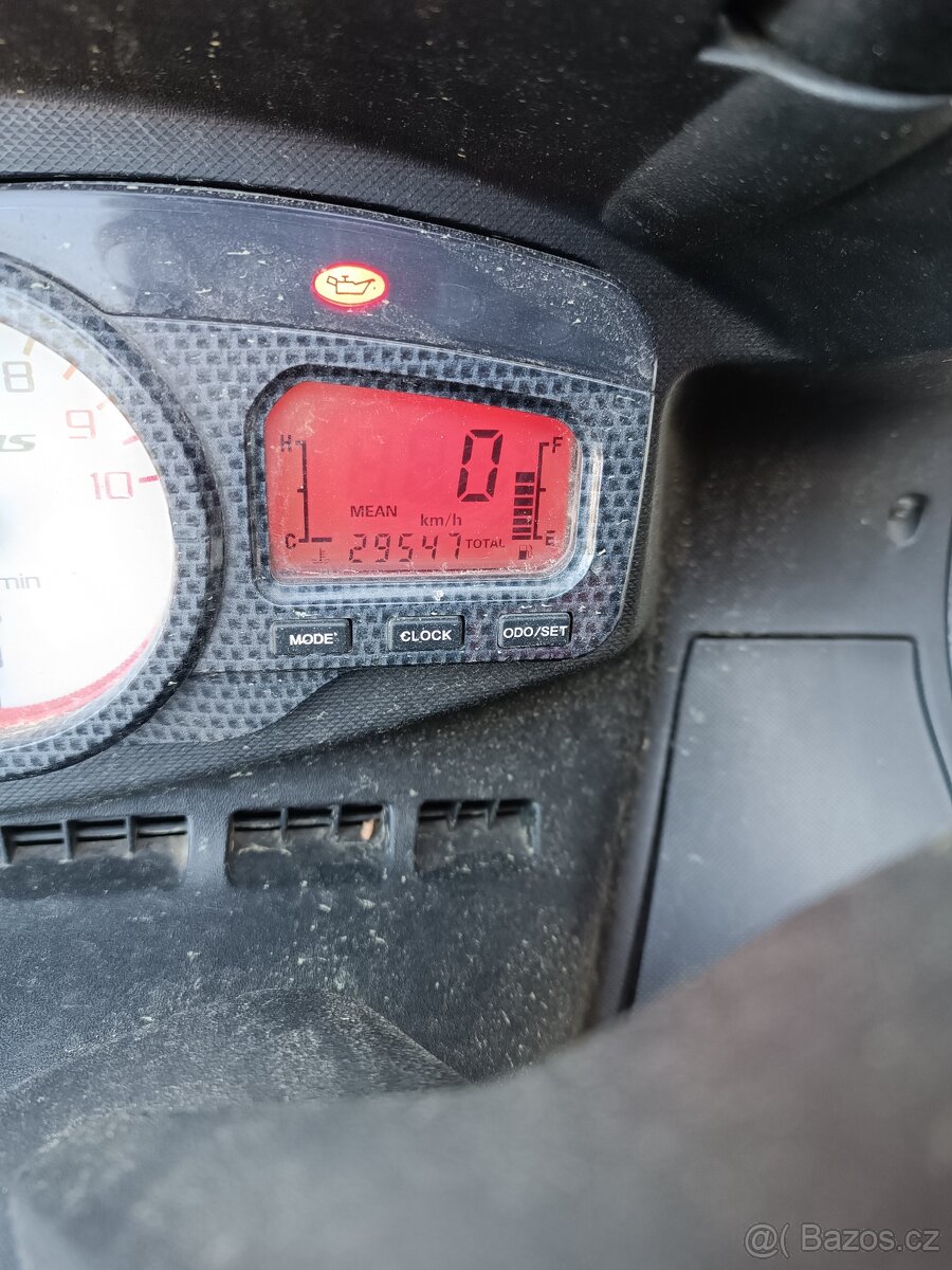 Prodám Gilera Nexus 500 - 3