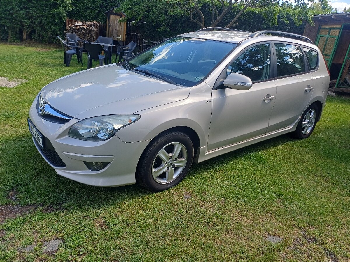 Hyundai i 30 cw - 3