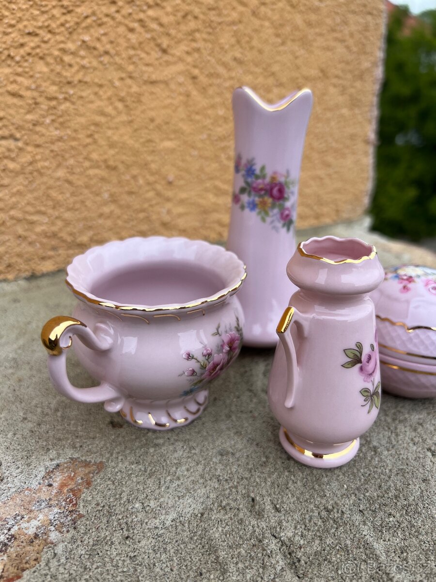 Sada růžového porcelánu - 3