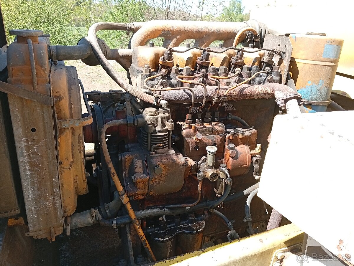 Hon UN 053 4x4 - 3