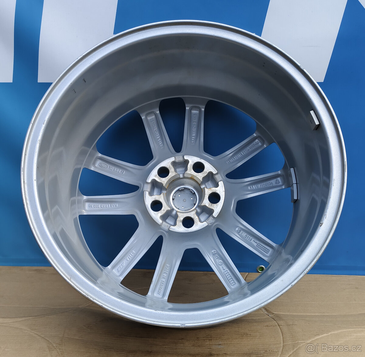 Nové alu disky Range Rover 5x120 r19