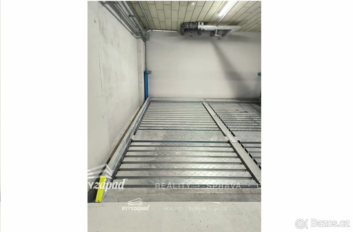 Pronájem parkovacího zakladače Plzeň-Na Jíkalce - 3