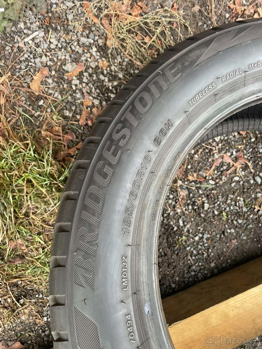 Zimní pneu Bridgestone 185/60 R16 86H vzorek 80-90% - 3