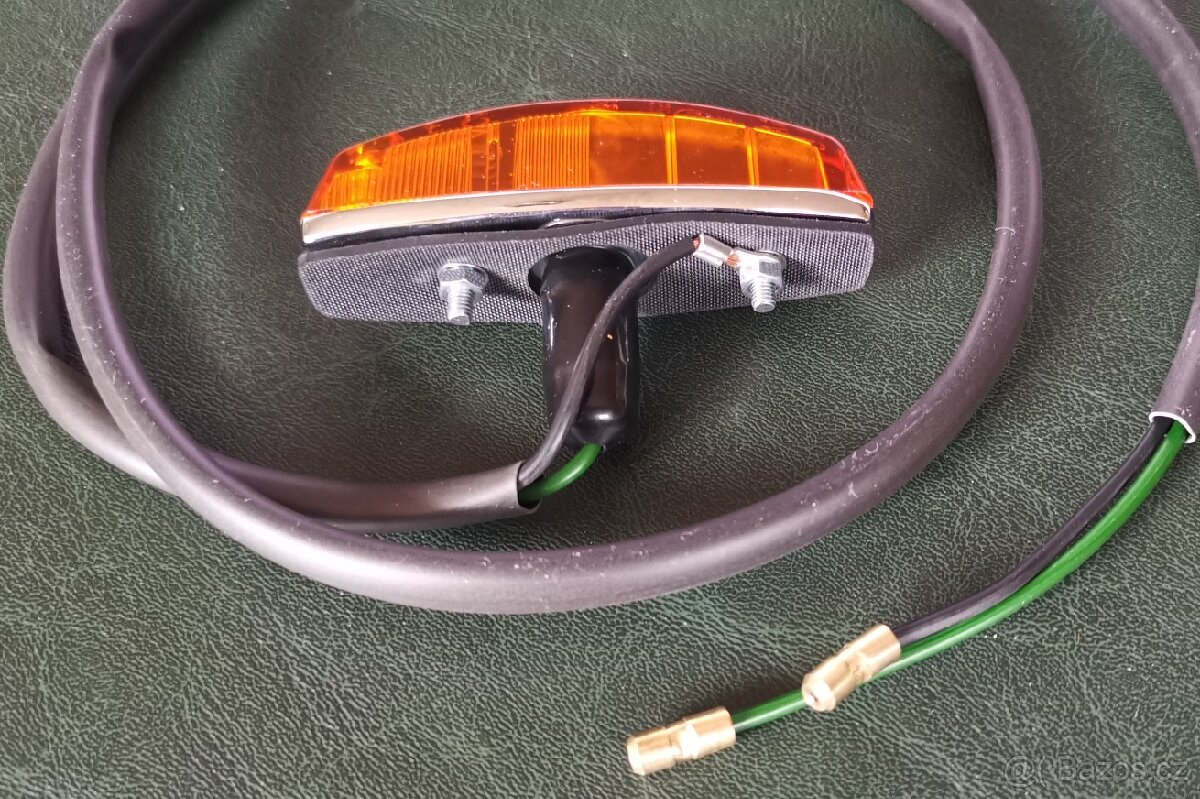 Jaguar XJ12 postranní blinkry - 3