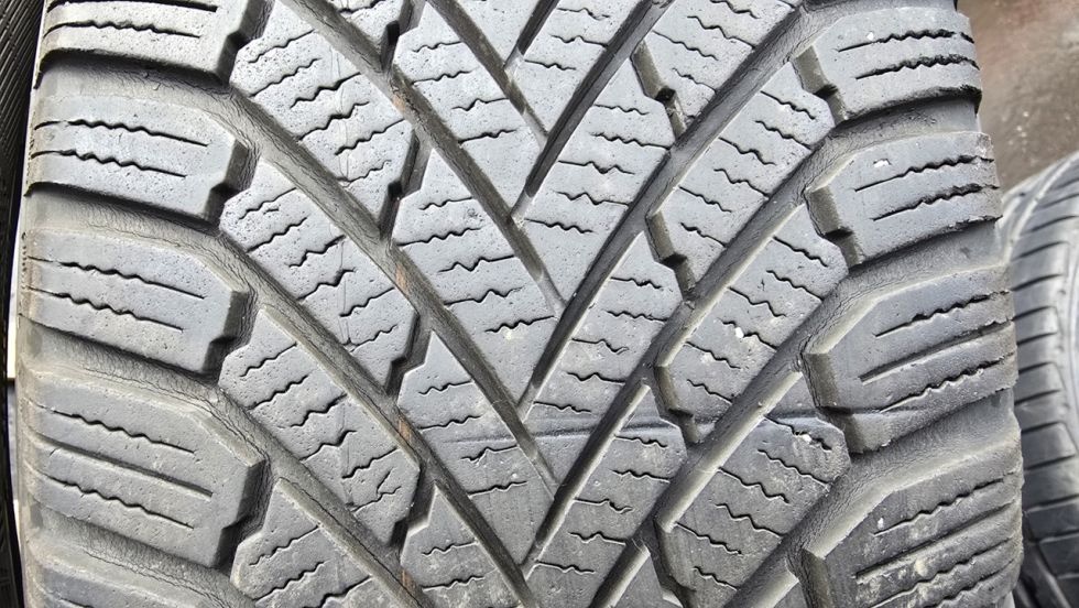 Zimní pneu 205/55/16 Continental - 3