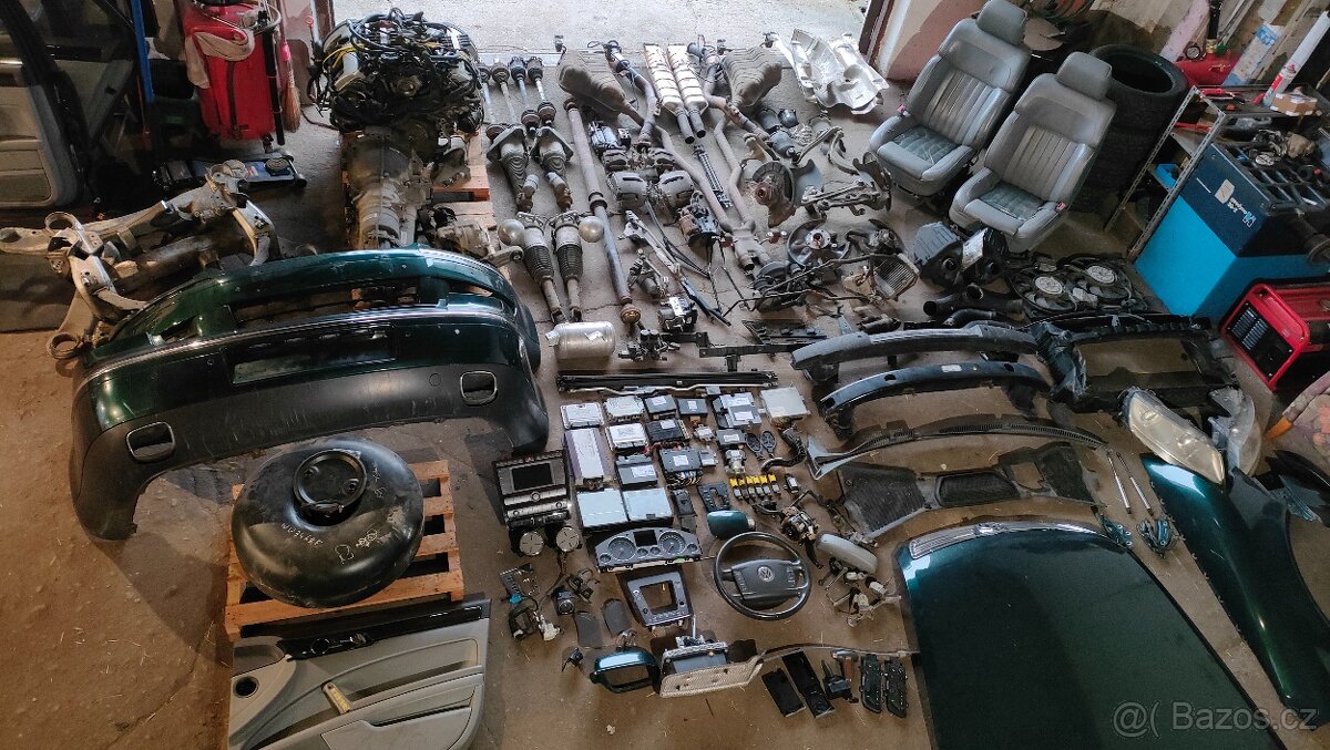 DÍLY- 2004 Phaeton 4,2 V8 330PS, barva LR6V - 3