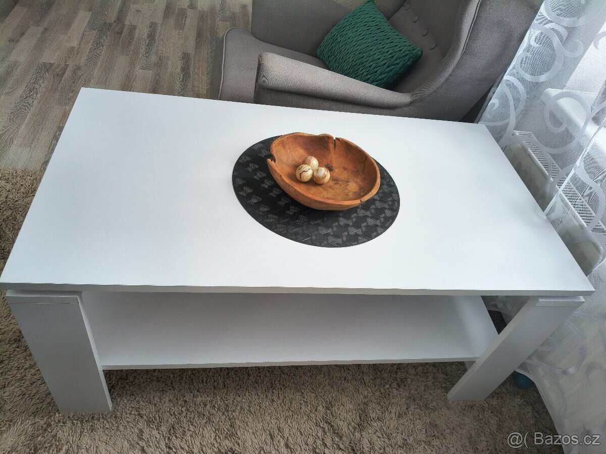 Bílý konferenční stolek - 3