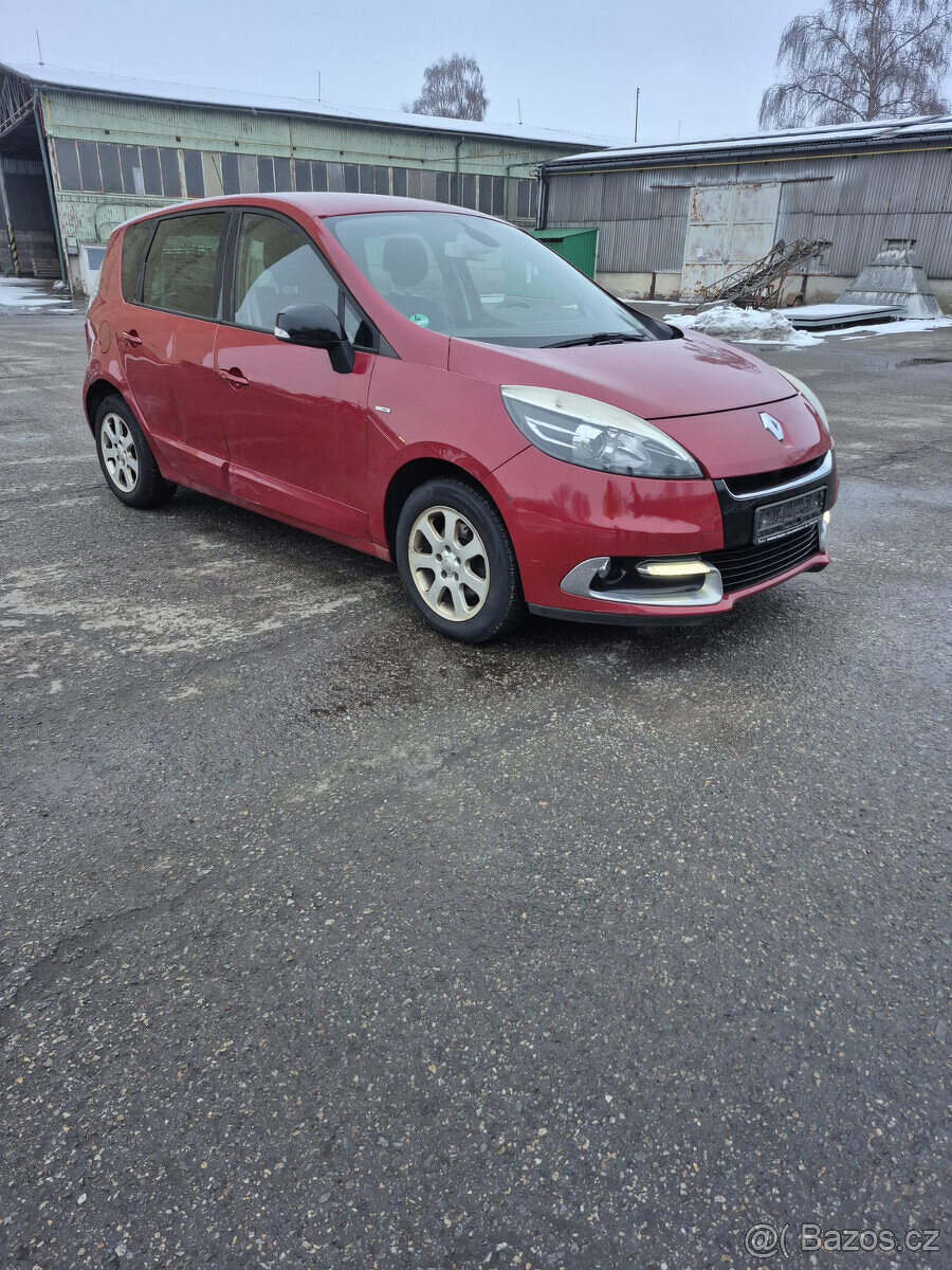 Prodám Renault Scenic 1.6dci 96kw rok 2013 - 3