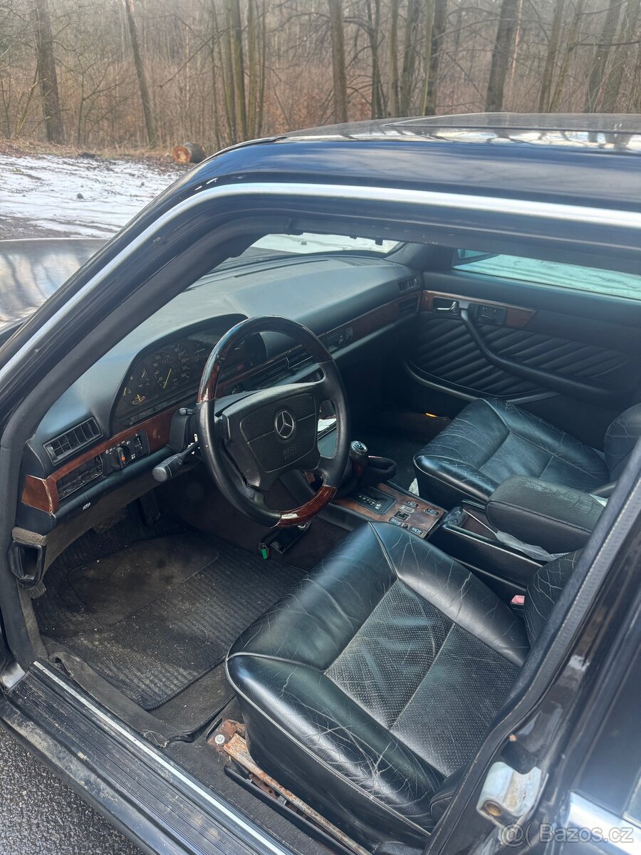 Mercedes w126 560sel - 3