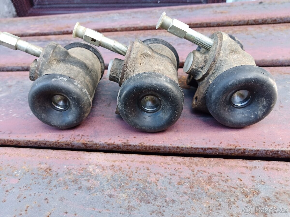 Brzdová prasátka - 3