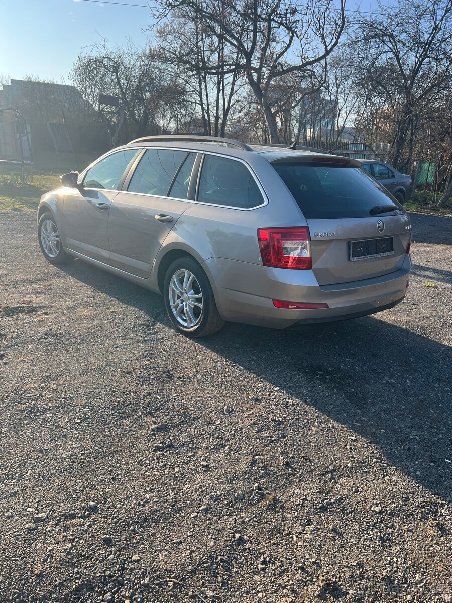 Škoda Octavia - 3