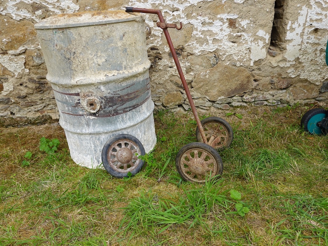 Vozík na popelnici - 3