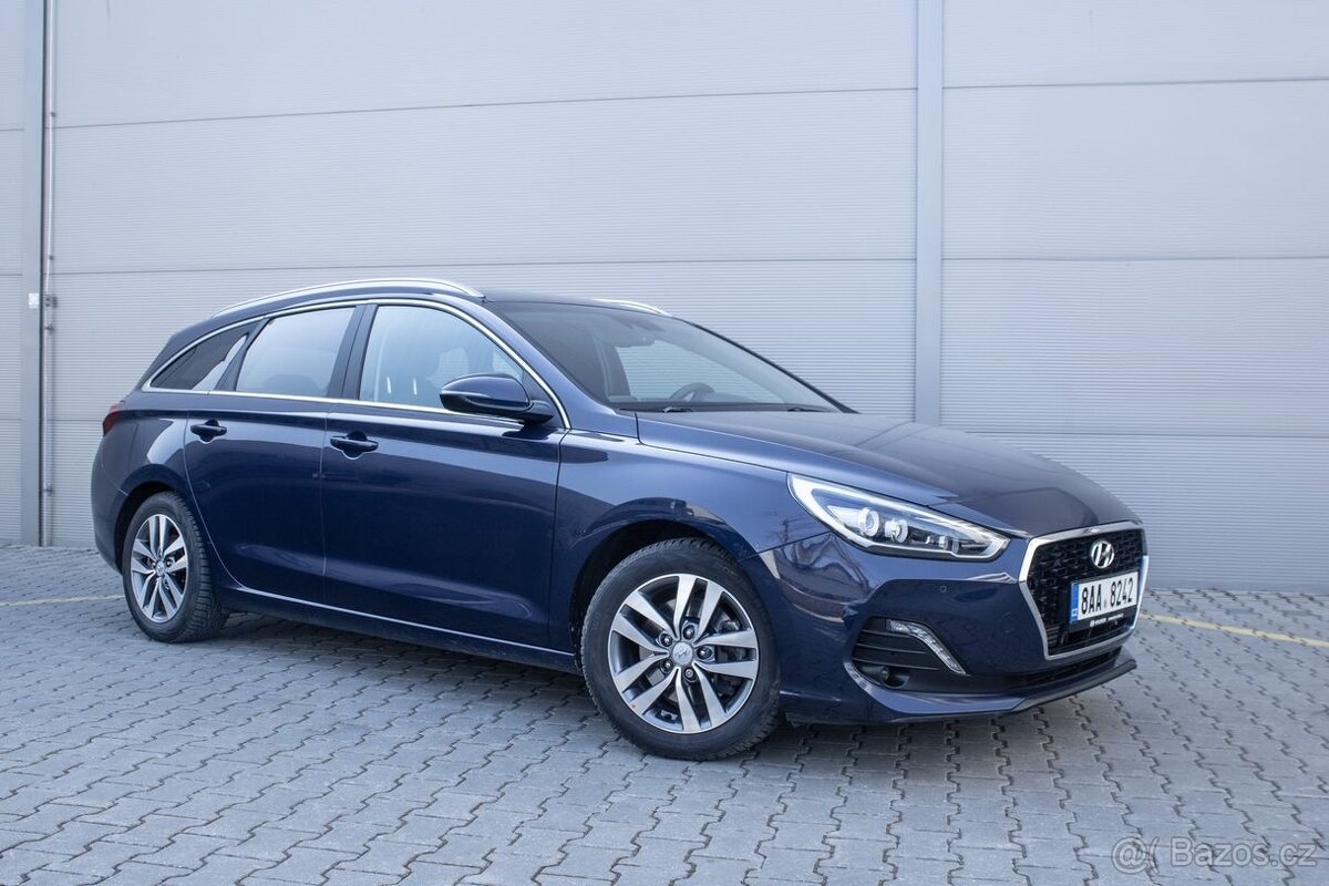 Hyundai i30 nájezd 31 600 km - 3