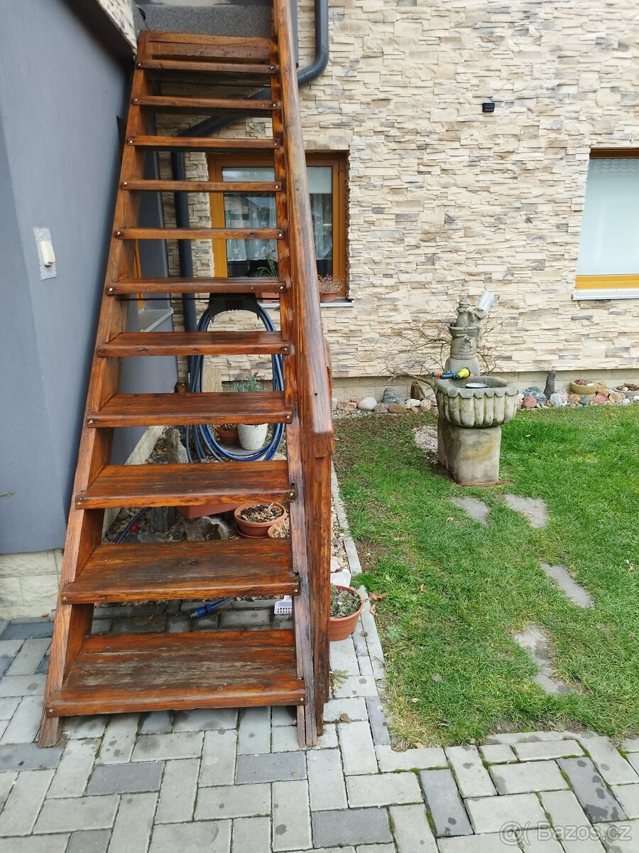Prodám venkovní dřevěné schody - 3