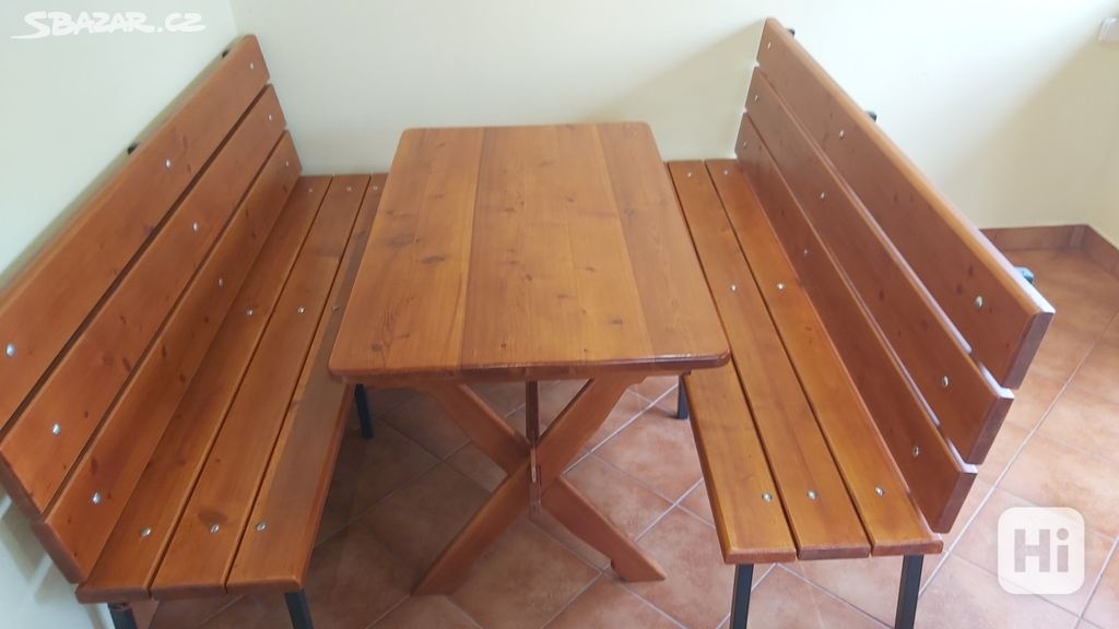 Prodám dřevěný stůl z masivu - 3