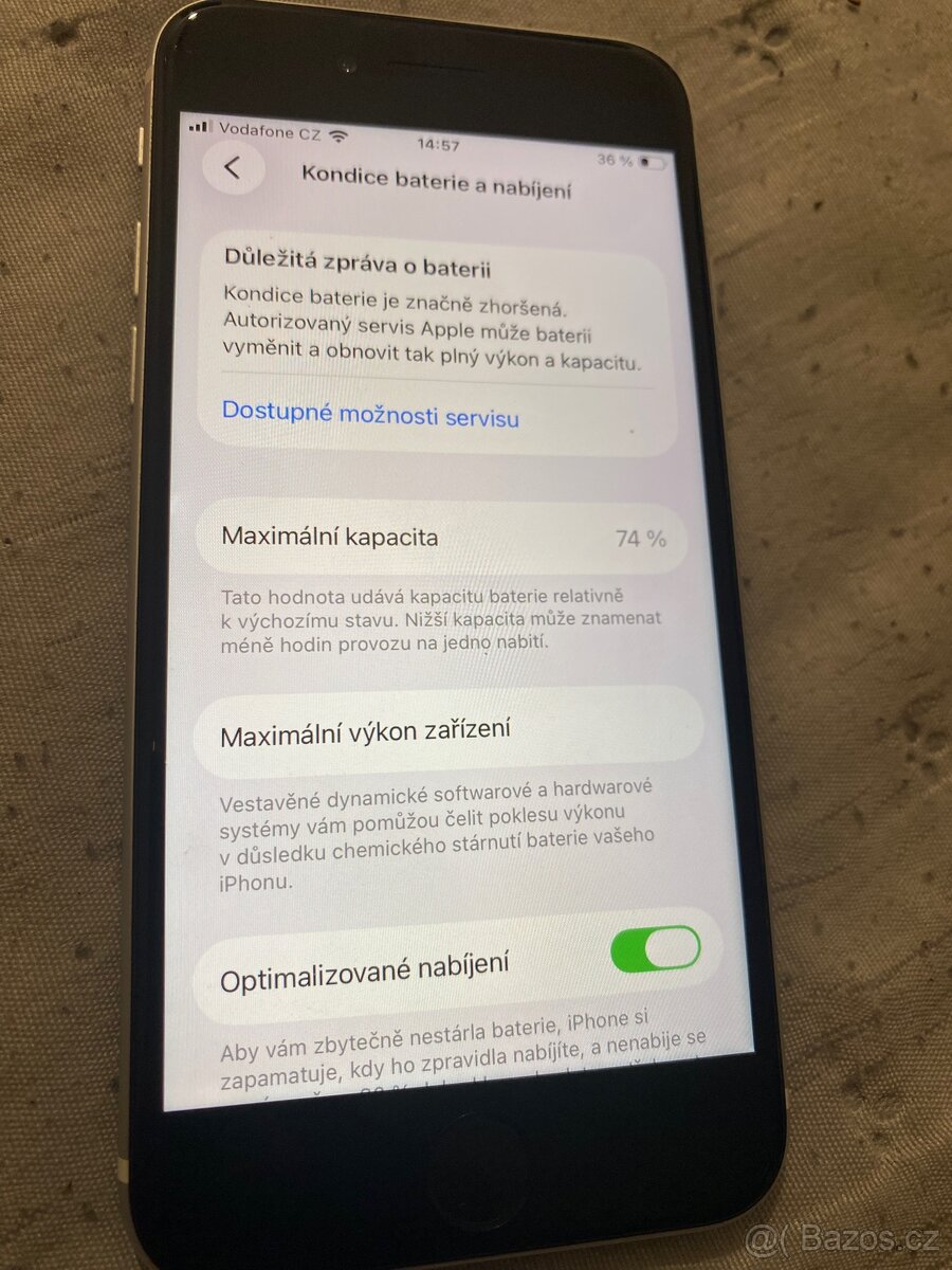 IPhone SE 2020 64gb bílý - 3