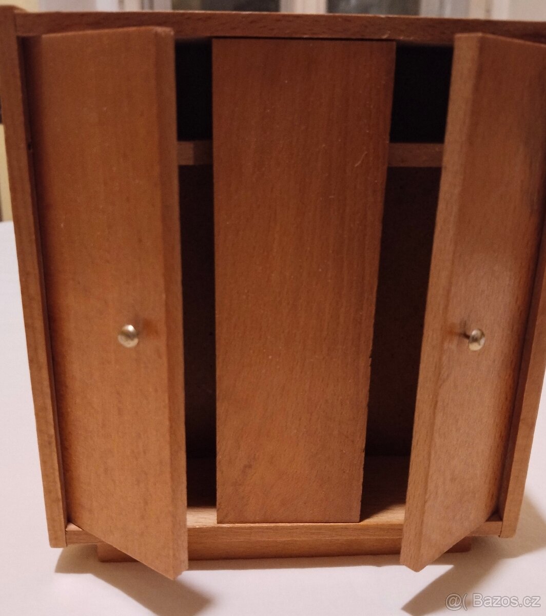 Nábytek pro panenky - 3