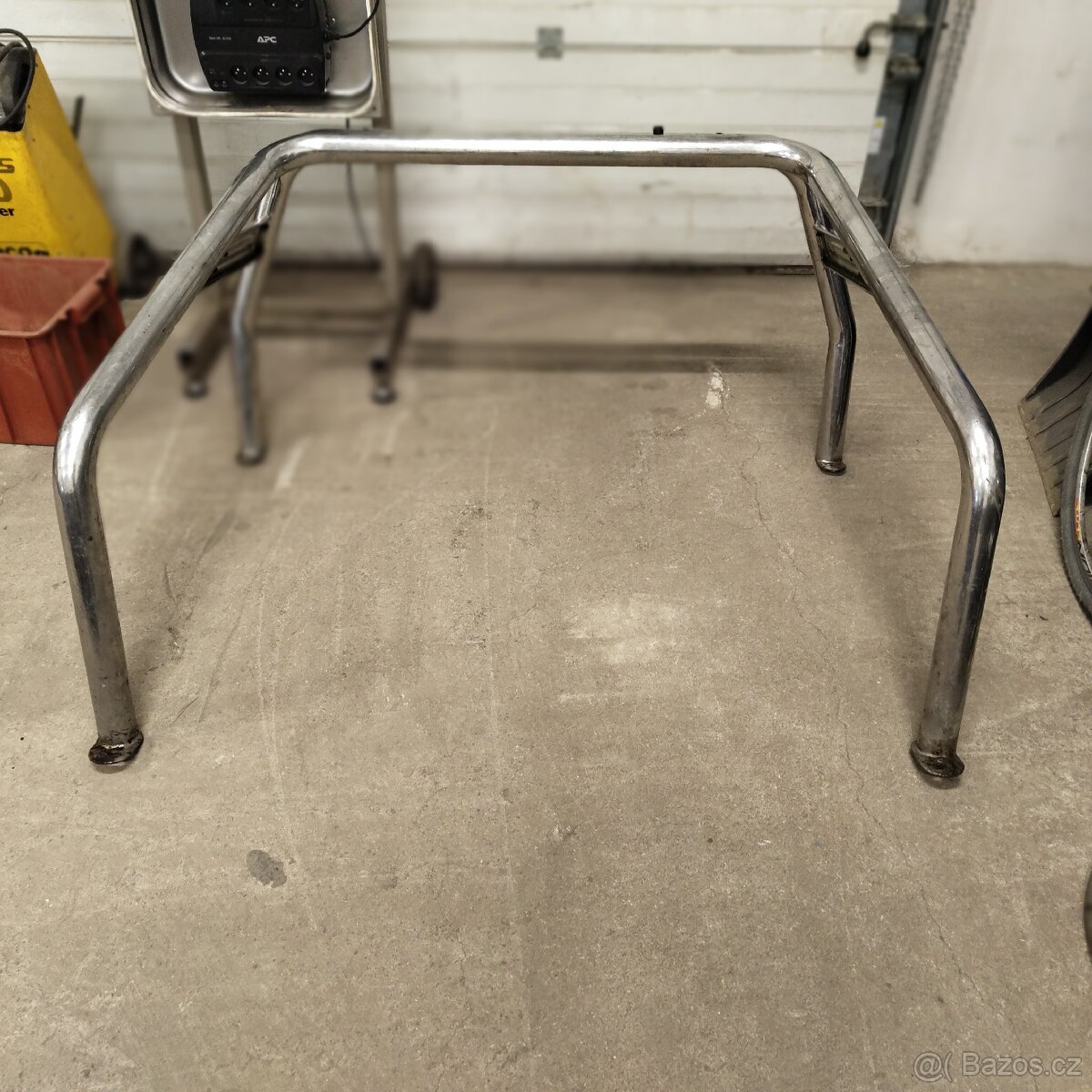 Nerezový rám na korbu - 3