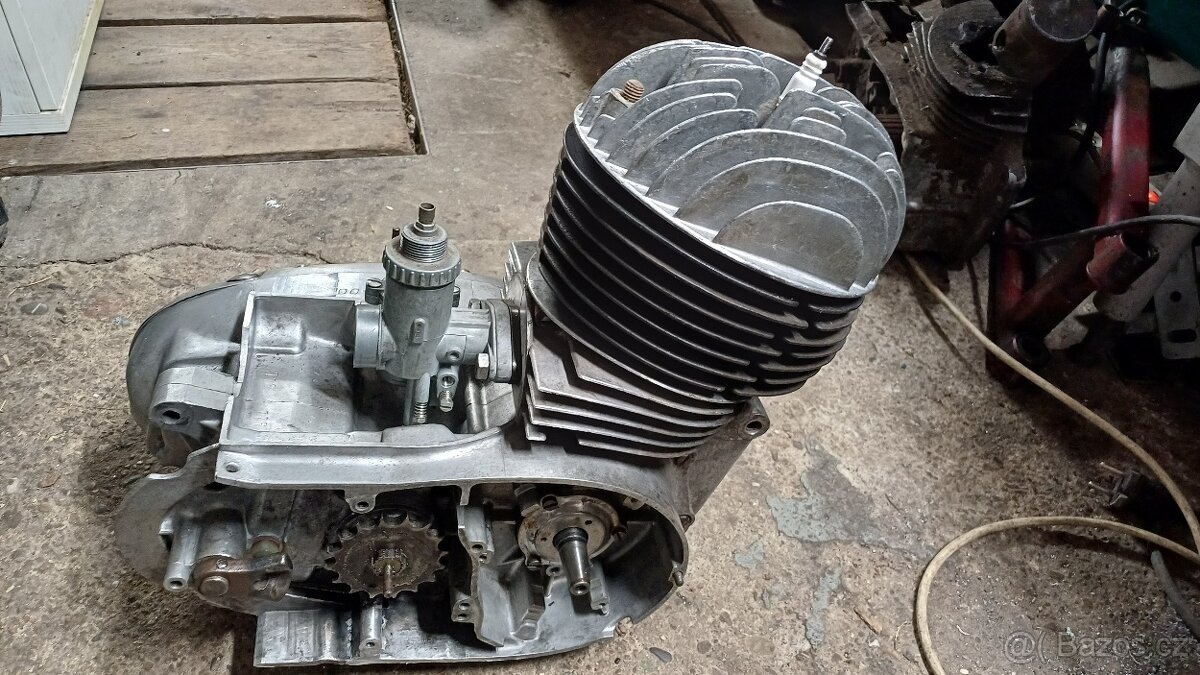 Motor ČZ Trial 175/470.04 - 3
