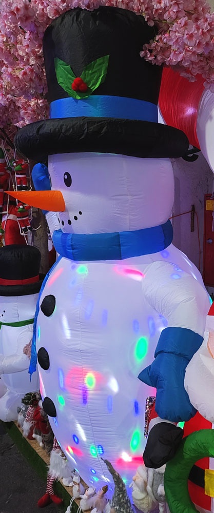 Nafukovací svítící vánoční dekorace sněhulák s LED osvětlení - 3