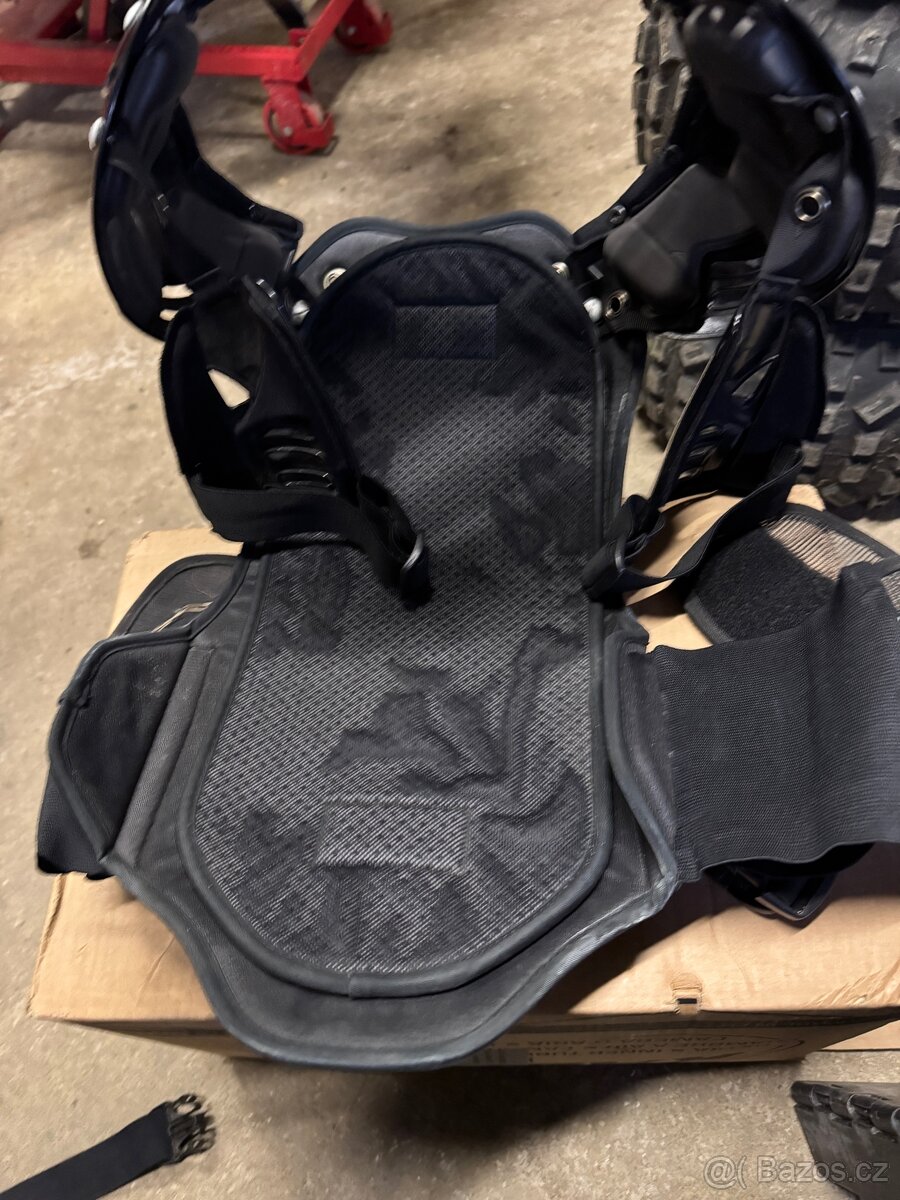 Mx hrudni chranic - 3