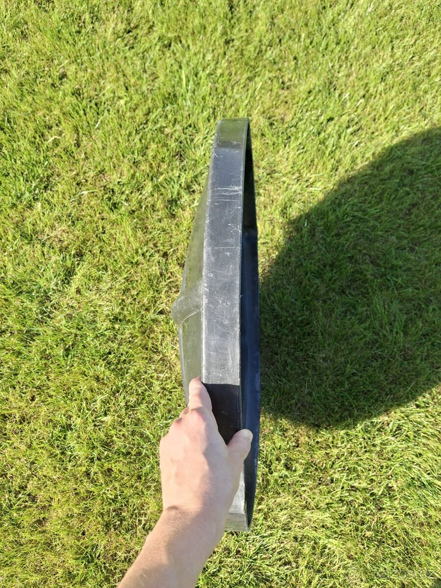 Plastový poklop - k retenční nádrži - 3