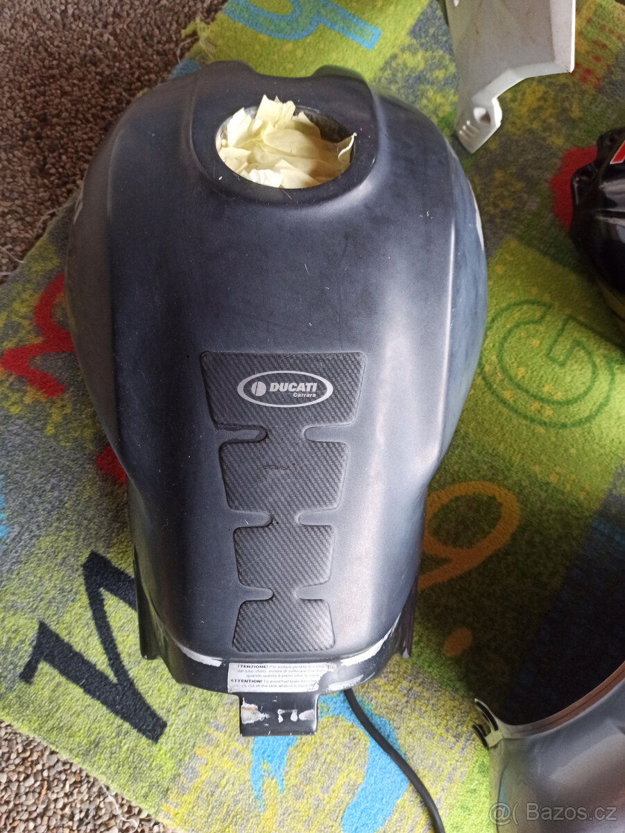 Nádrže benzínové na různé motorky - 3