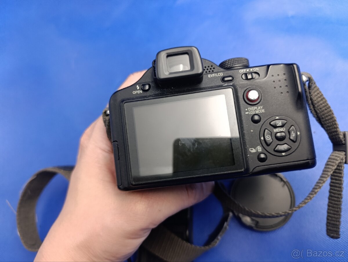 Fotoaparát Panasonic Lumix DMC-FZ7 - 3