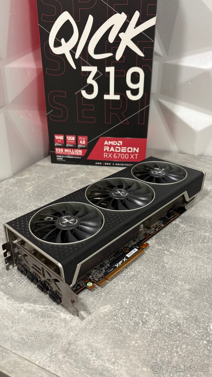 XFX QICK AMD RX 6700 XT 12GB - 3