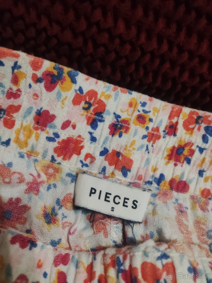 Lehké květované kraťasy - 3