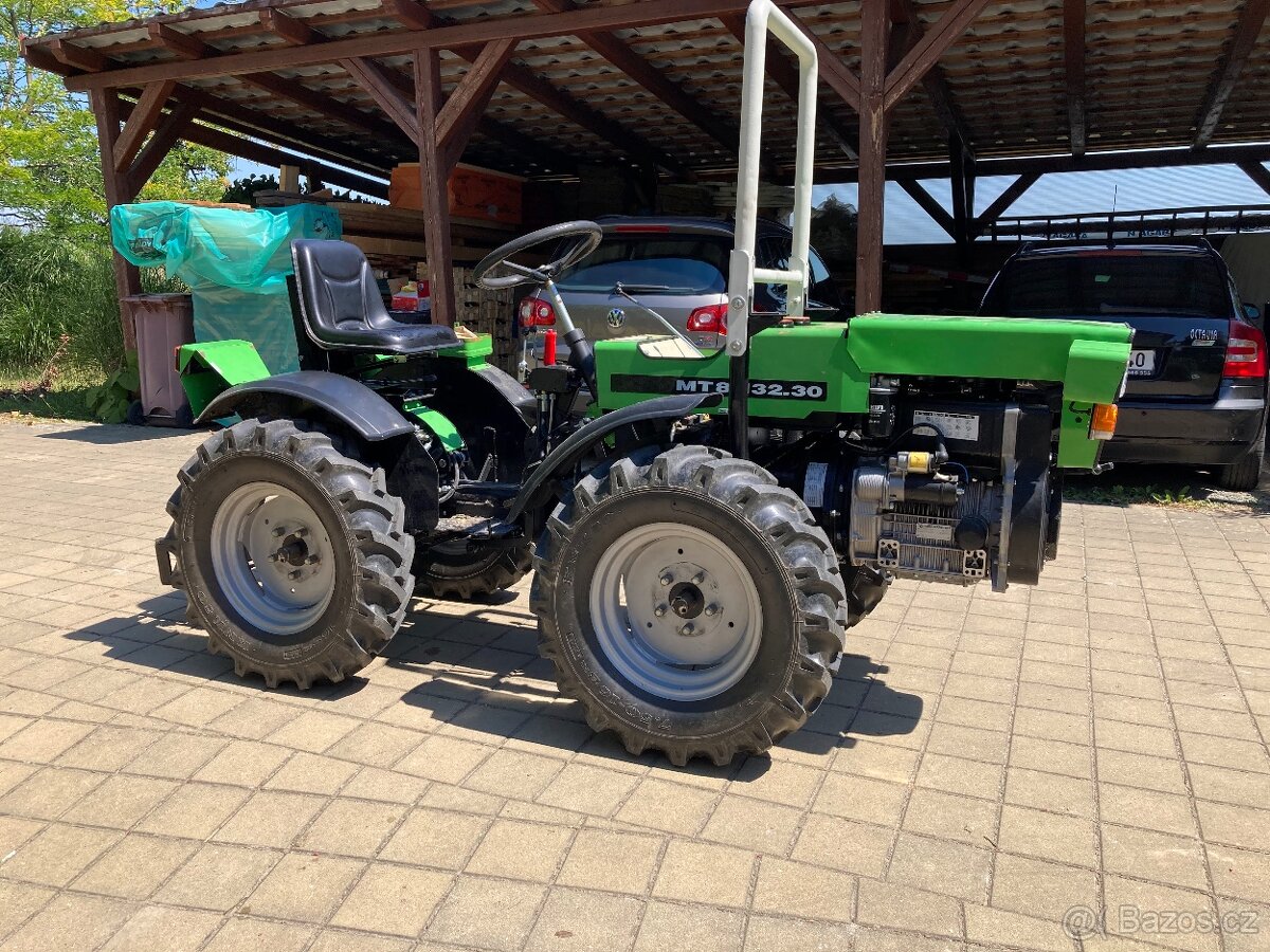 malotraktor mt8 - 3
