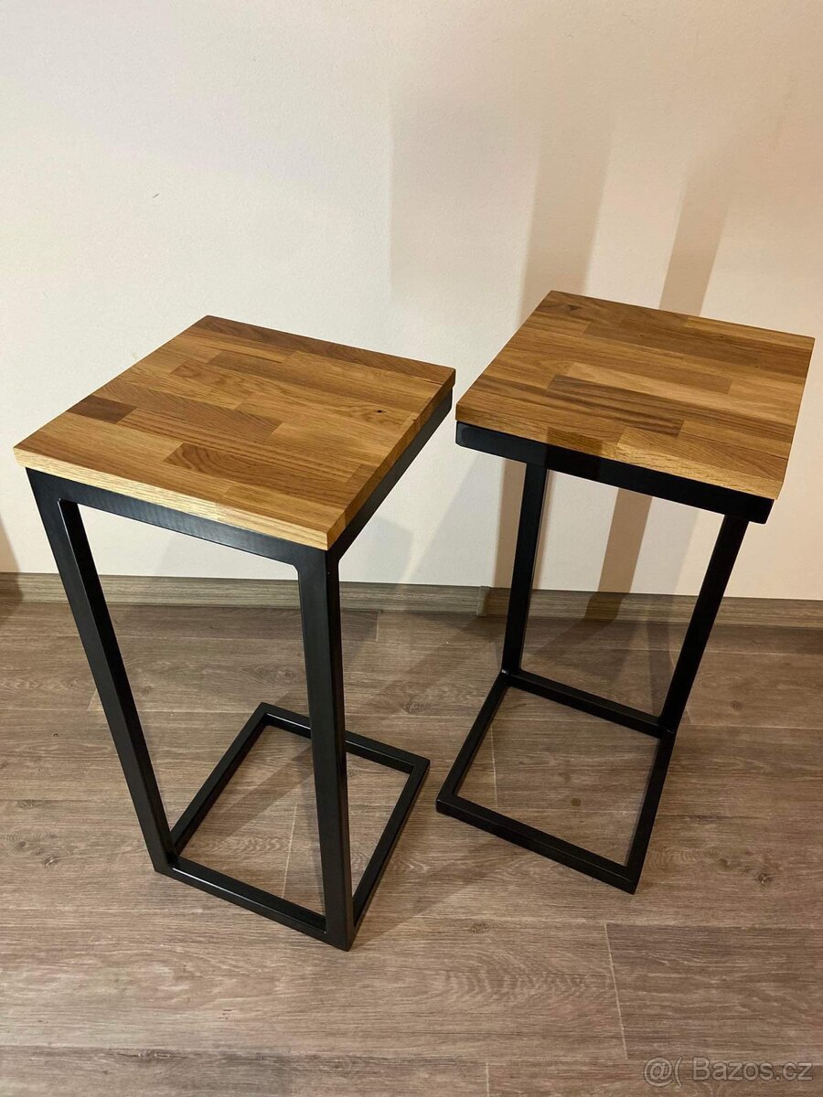 Dubové odkládací stolky - 3