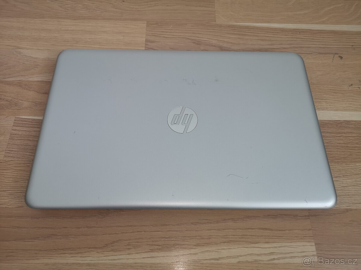 Notebook HP Pavilion 15-aw018nc, 2 GB grafika - 3