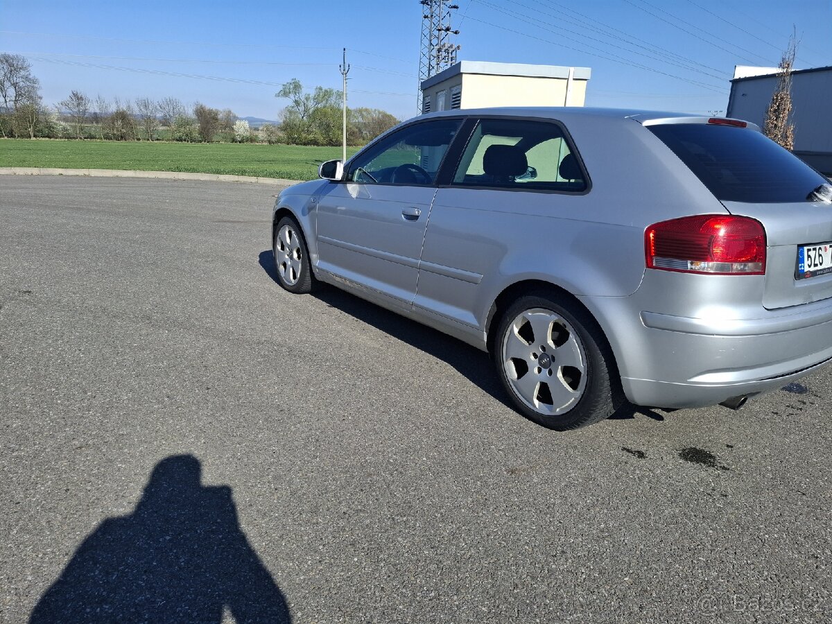 Prodám Audi A3 1.6i - 3