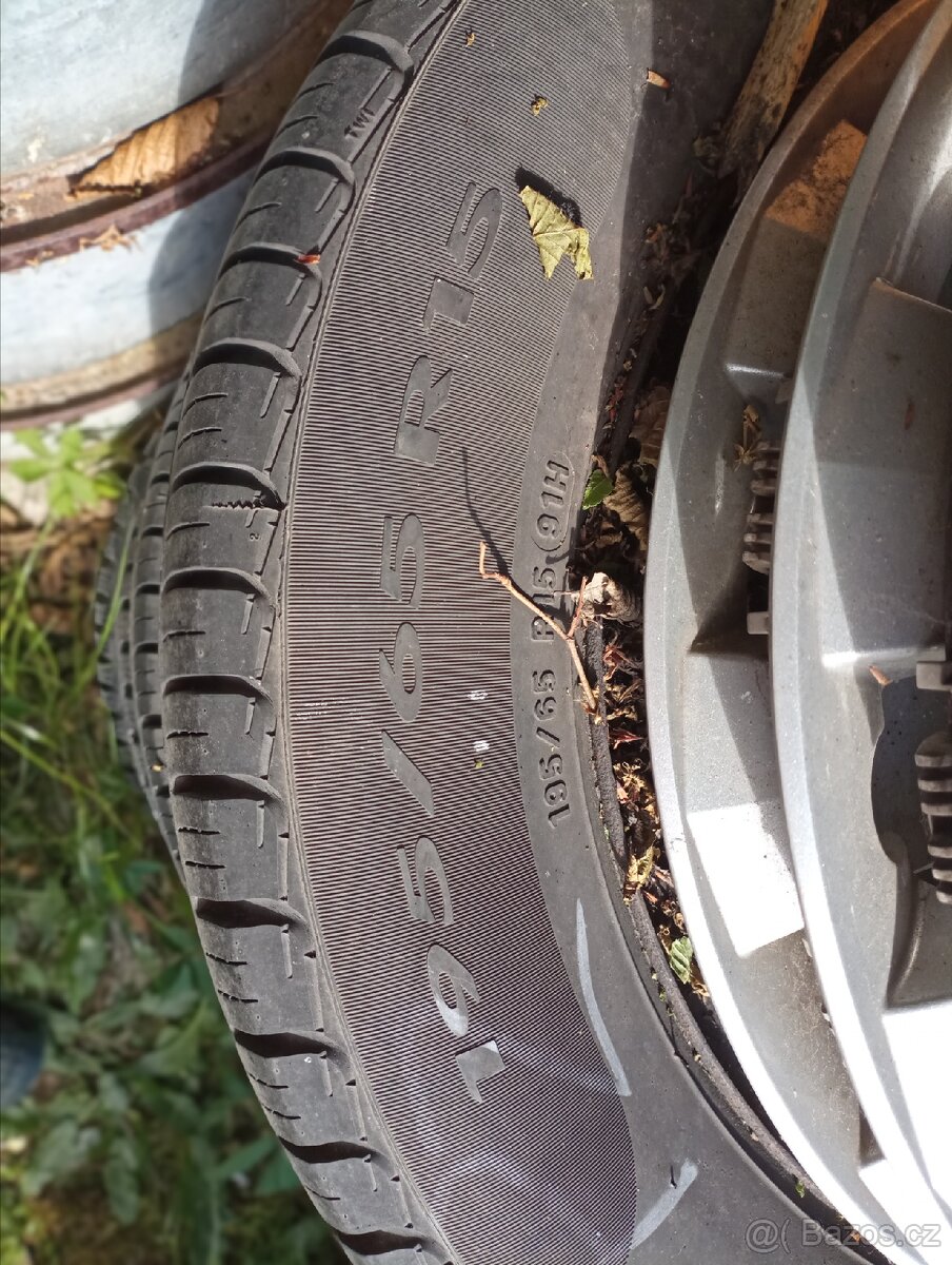 Pneu+plechové disky 195/65R15 - 3