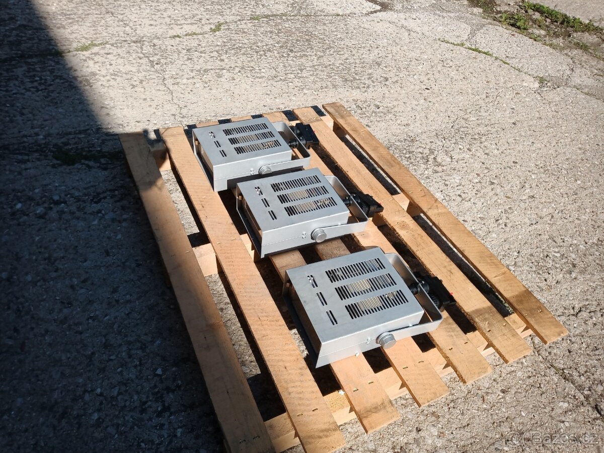 Halogenová světla LTS 230 V / 150 W použitá - 3