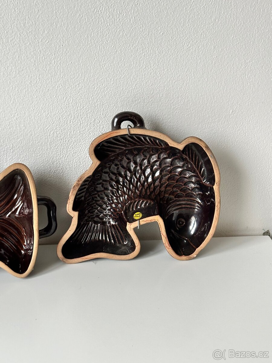 Glazovaná keramika - formy na pečení - starožitnost - 3