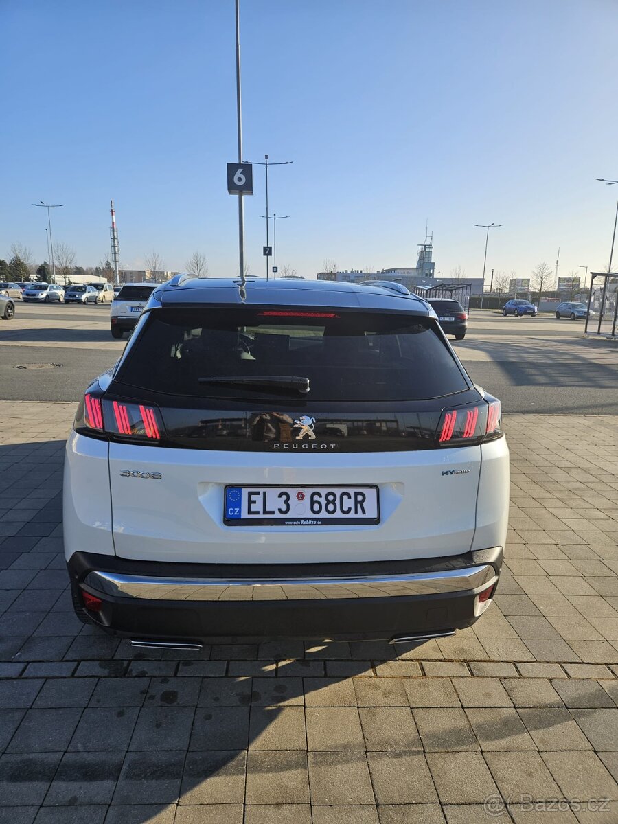 Peugeot3008 Plug-in Hybridní - 3