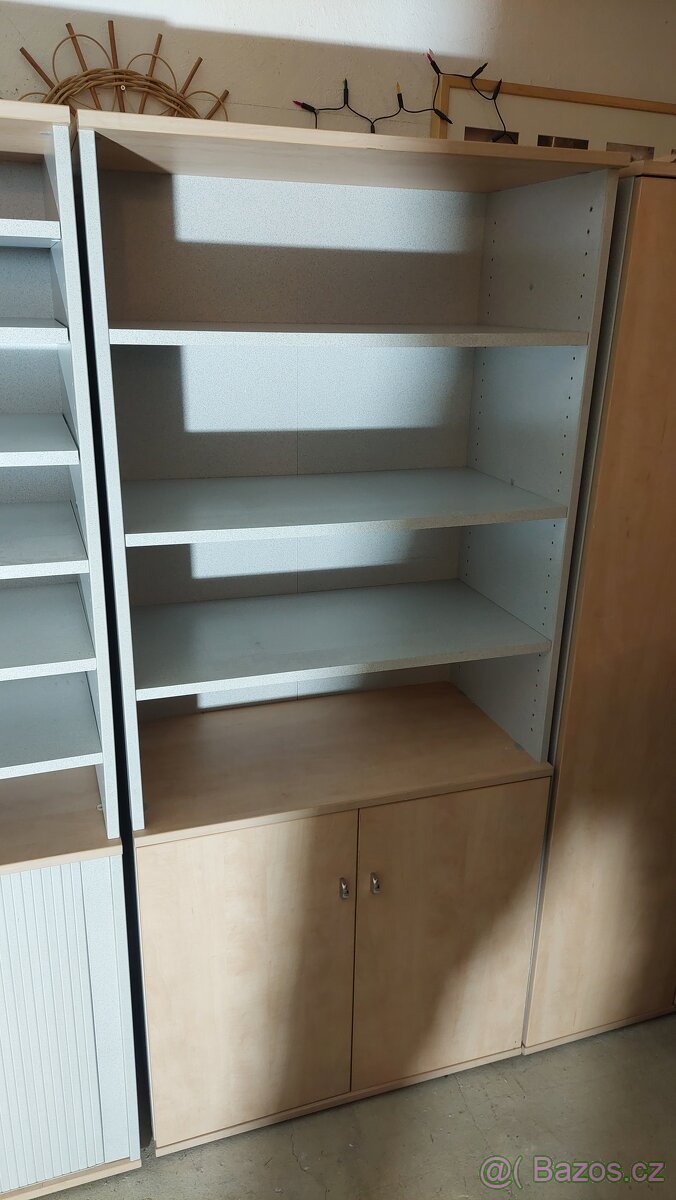 Kancelářský nábytek - 3