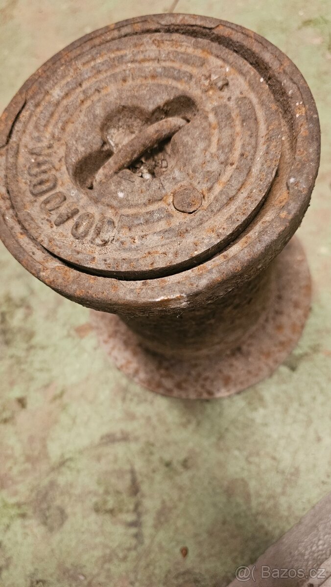 Litinový poklop - 3