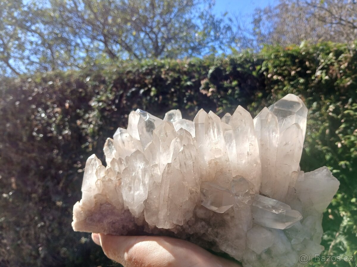 Himalájský křišťál, velká drůza 3kg - 3