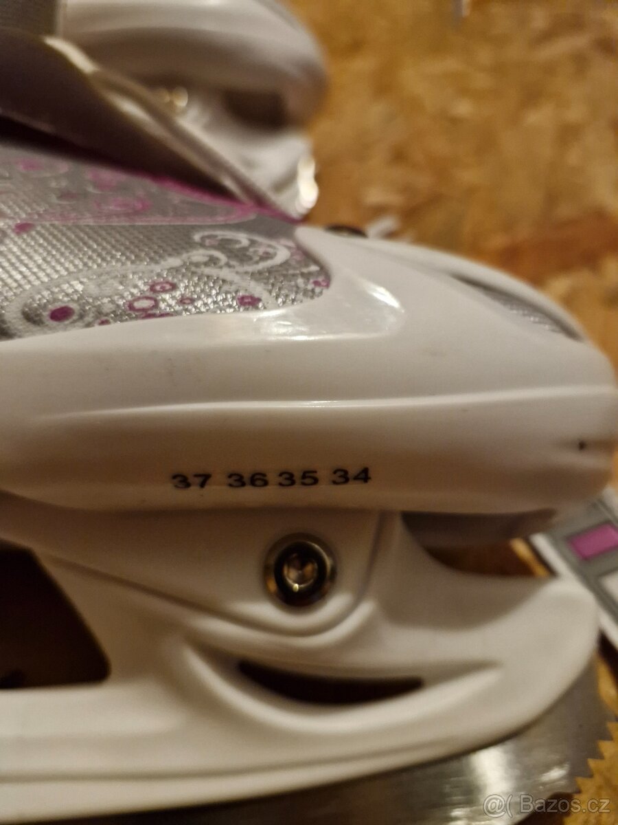 Zimni dívčí brusle stavitelne vel.34-37 - 3