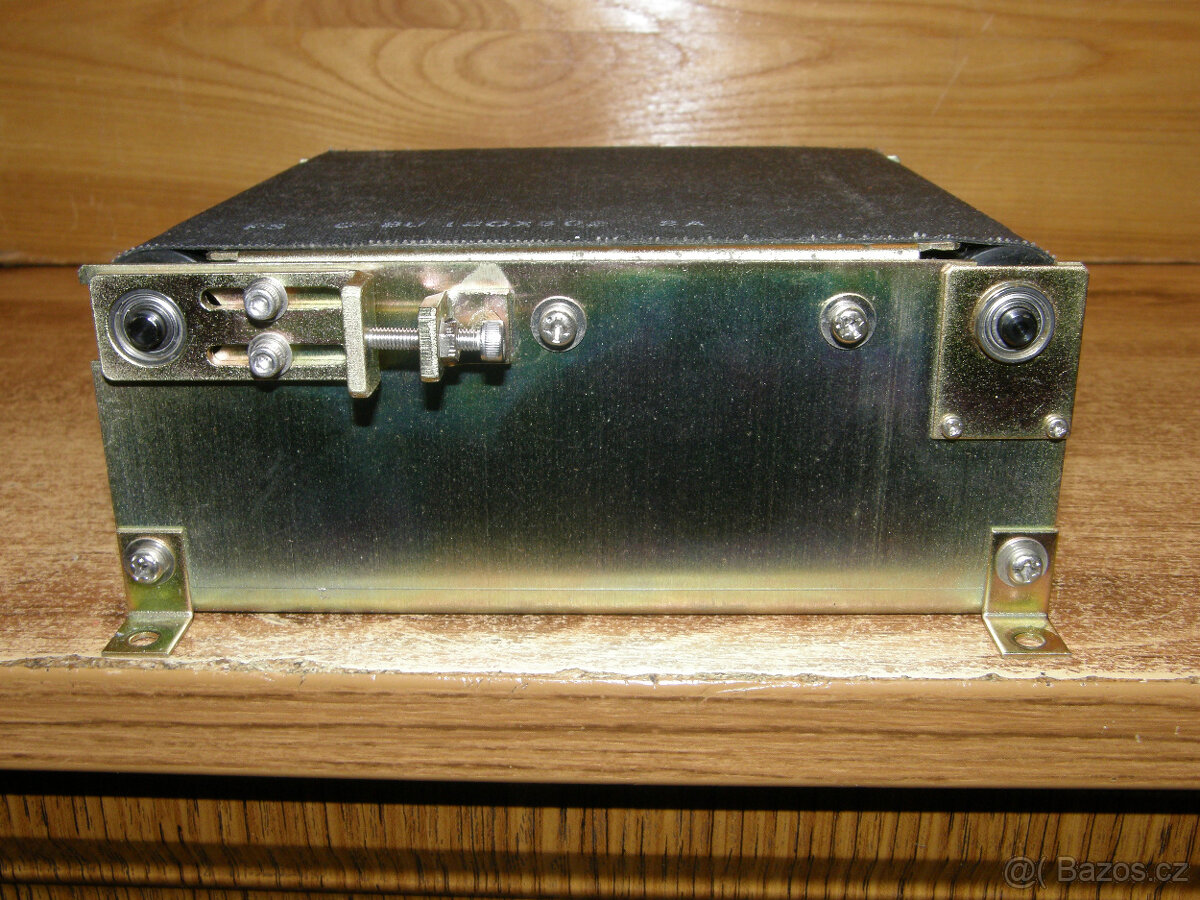 Běžící pás - elektrický pásový dopravník s motorem DC 24 V - 3