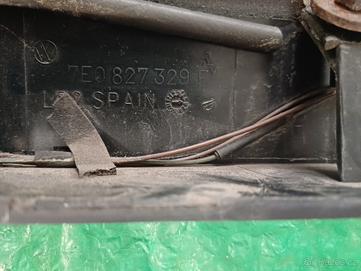 Lista nad Spz Volkswagen Transporter T5 - 3