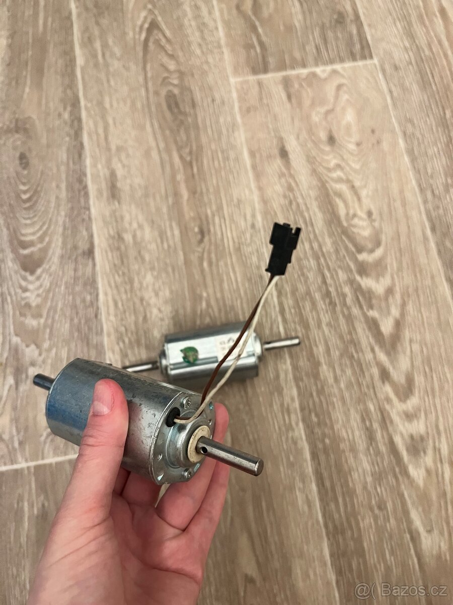 DC motor SBM200, set 2 ks - 3