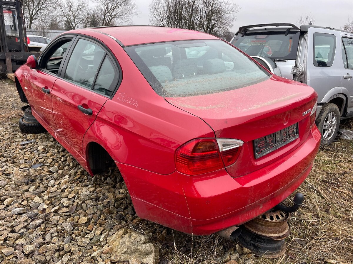 BMW E90 320i 110Kw NÁHRADNÍ DÍLY - 3